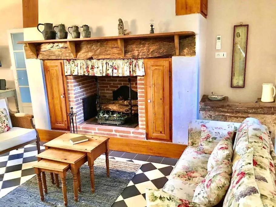 La Maison Des Champs Cintegabelle Holiday home